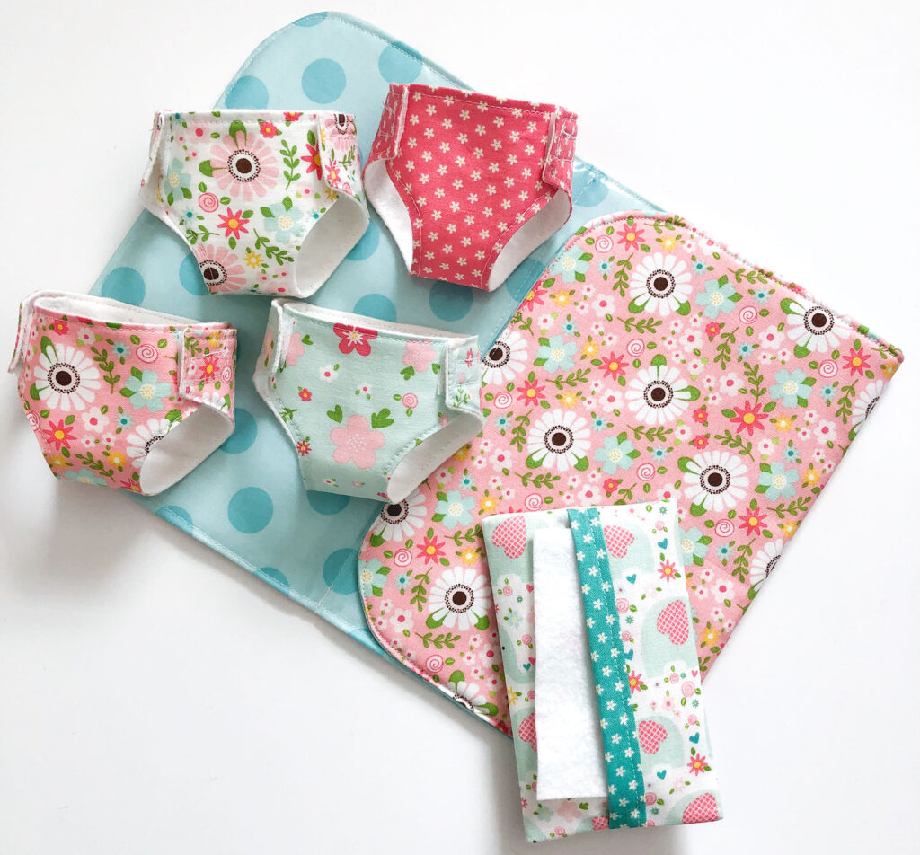 Sew a set of diapers, a changing pad and pretend wipes container for your little one to play with.