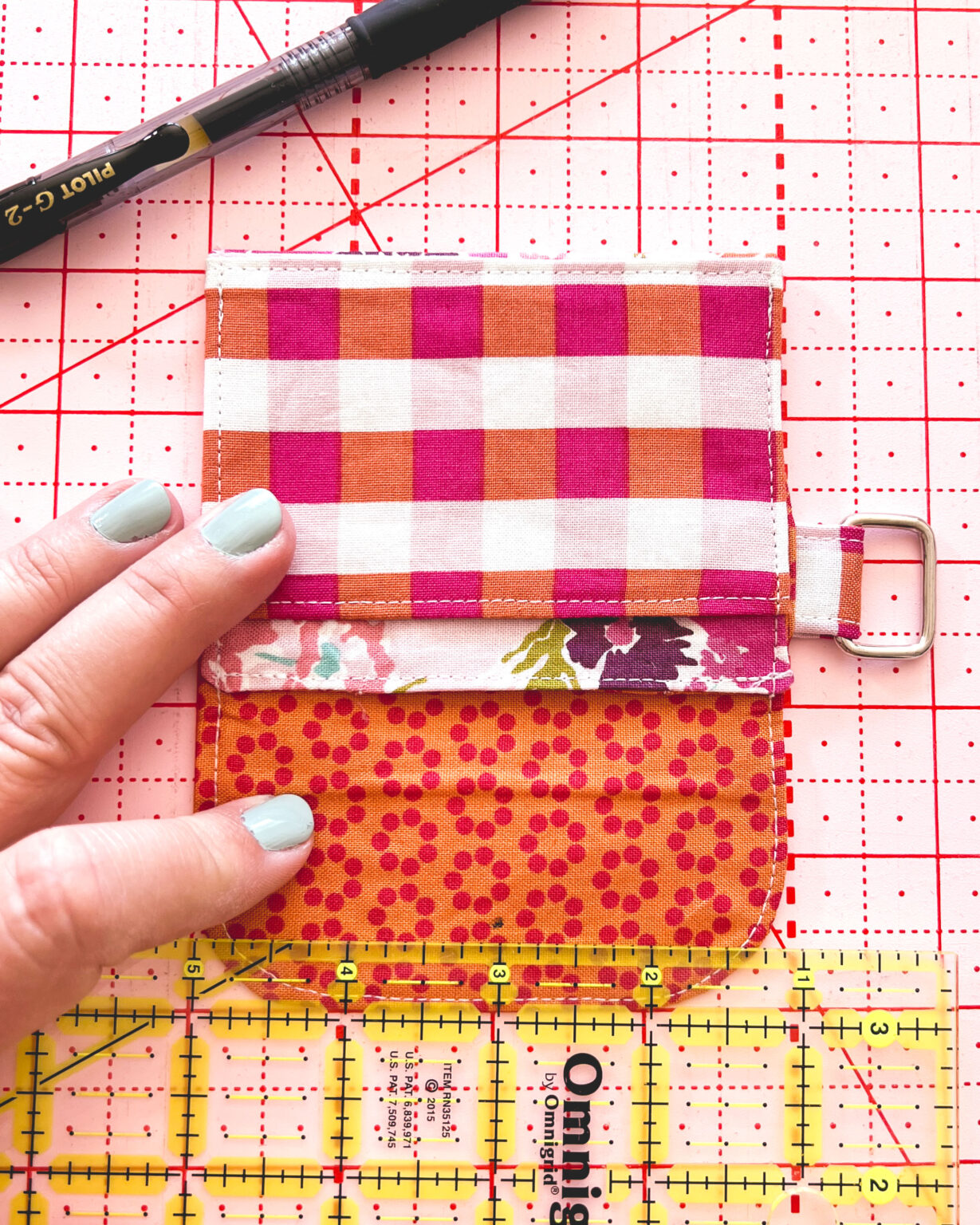 Marking the fabric